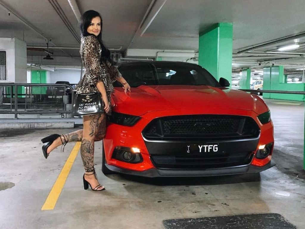 Terpopuler Sepekan: Pembalap Cantik Kontroversial yang Kini Jadi Bintang Porno Terpopuler Sepekan: Pembalap Cantik Kontroversial yang Kini Jadi Bintang Porno