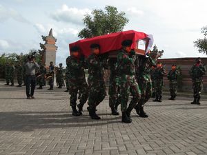 Jenazah Kapten Suardiasa Tiba di Bali, Pangdam Udayana Sampaikan Dukacita