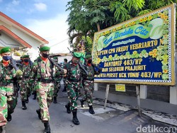 Pelayat Datangi Rumah Duka Korban Helikopter TNI AD Jatuh di Kendal
