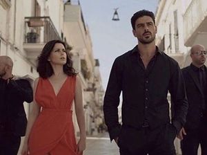 Anna-Maria Sieklucka Kesulitan Beradegan Dewasa di 365 Days