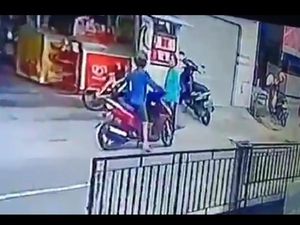 Polisi Selidiki Viral Pemotor Beli BBM Lalu Kabur Tanpa Bayar di Klaten Polisi Selidiki Viral Pemotor Beli BBM Lalu Kabur Tanpa Bayar di Klaten