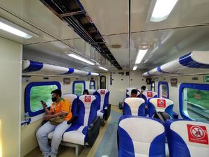 Hari Ini Daop 4 Semarang Mulai Operasikan Kereta Lokal KA Kedungsepur