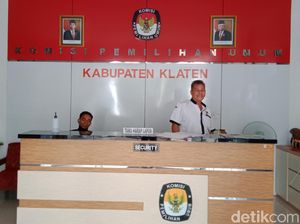KPU Klaten Minta Tambahan Rp 11 M untuk Belanja APD Pilkada KPU Klaten Minta Tambahan Rp 11 M untuk Belanja APD Pilkada