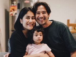 Tarra Budiman Berbagi Tips Rumah Tangga Harmonis Tarra Budiman Berbagi Tips Rumah Tangga Harmonis