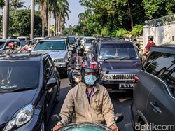 Arus Lalin di Pondok Indah Macet Pagi Ini