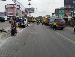 Pecah Ban, Ambulans Pembawa Jenazah di Serang Alami Kecelakaan