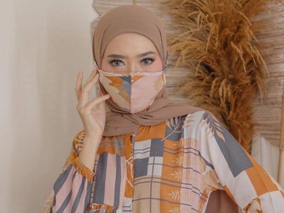 New Normal, Ini 10 Inspirasi OOTD Hijab Pakai Masker Kain Ala Selebgram
