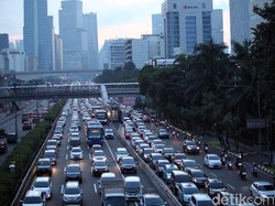 Polemik PSBB Transisi DKI yang Tuai Kritik