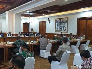 Kepastian soal PSBB Surabaya Raya Akan Disampaikan Khofifah Hari Ini