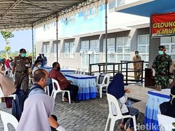 3 Hari Sambangi Lamongan, Tim COVID-19 Hunter Target 1.000 Warga Rapid Test