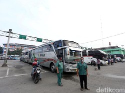 H-7 Libur Akhir Tahun, Harga Tiket Bus Bakal Naik 15%