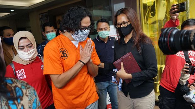 Dwi Sasono jalani rehabilitasi