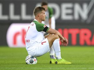 Penalti Gagal, Pemain Ini Salahkan Stadion yang Kosong