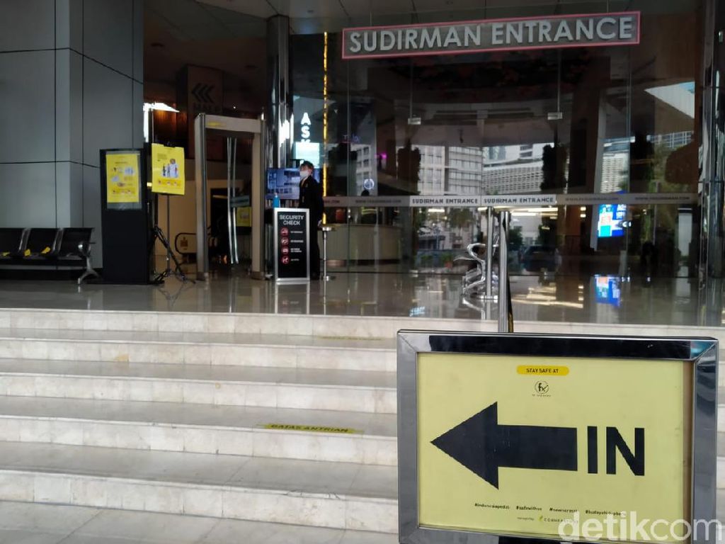 Melihat Persiapan FX Sudirman yang Siap Buka 15 Juni Melihat Persiapan FX Sudirman yang Siap Buka 15 Juni