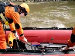 Hanyut Saat Bermain di Pinggir Sungai, Bocah di Medan Ditemukan Tewas