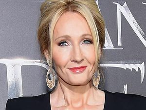 Stephen King Puji Novel Terbaru JK Rowling Lebih Bagus