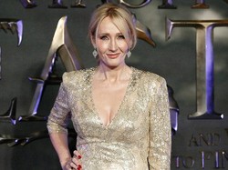 Aktivis Transgender Kutuk KDRT yang Dialami JK Rowling
