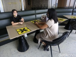 Jumat Malam New Normal, Sejumlah Mal Terpantau Mulai Ramai