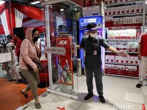 Catat! Masuk Toko Ritel Wajib Pakai Masker