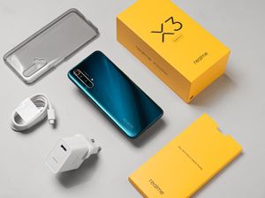 Unboxing Realme X3 SuperZoom, Punya Layar 120Hz dan Zoom 60x