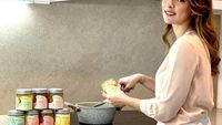 Ini Reisa Broto Asmoro, Dokter Cantik yang Jago Masak untuk Keluarga