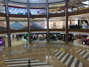 Mal di Bekasi Mulai Buka, Toko Apa yang Paling Banyak Diburu?