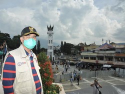 Wagub Sumbar Klaim Penanganan COVID Baik, Laboratorium Unand Kuncinya