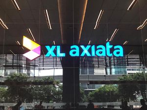 Merger XL Axiata-Smartfren Memanas, Dirut Mundur dan Pegawai Cuti Massal Merger XL Axiata-Smartfren Memanas, Dirut Mundur dan Pegawai Cuti Massal