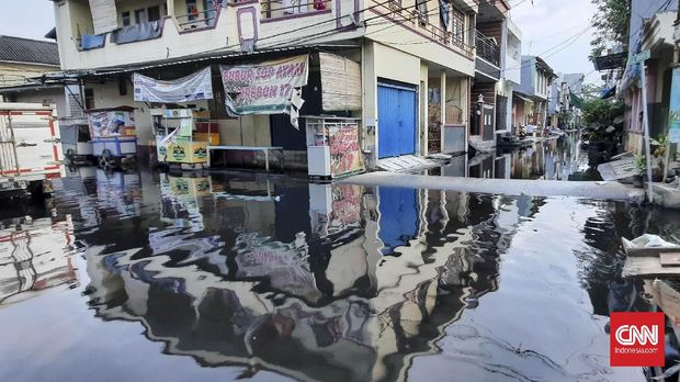 Banjir rob di Muara Angke Banjir rob di Muara Angke, Jakarta (7/6).