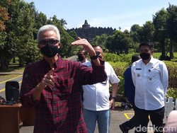 Drone Jatuh di Candi Borobudur, Ganjar: Cek!
