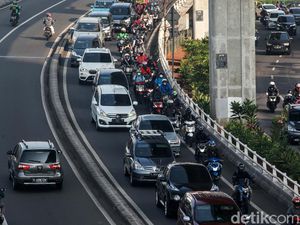 Awas! Mobil Ber-AC Belum Tentu Aman dari Polusi