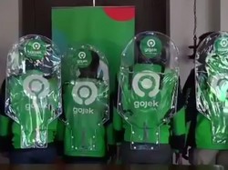 Gojek Uji Coba Sekat Pelindung untuk Layanan GoRide