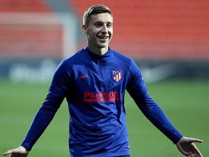 Ivan Saponjic Diasingkan Atletico Usai Pesta Barbeku Bareng Jovic