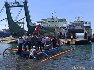 Jadi Jaminan Pembiayaan, Sebuah Kapal di Selat Bali Disita Pengadilan Agama Jadi Jaminan Pembiayaan, Sebuah Kapal di Selat Bali Disita Pengadilan Agama