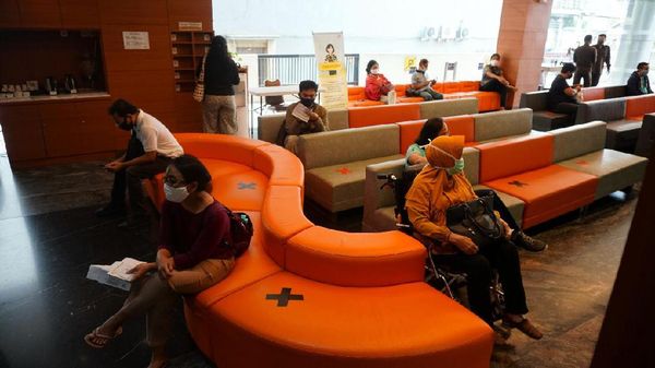 Mengintip Protokol Kesehatan di Laboratorium Umum