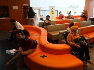 Mengintip Protokol Kesehatan di Laboratorium Umum Mengintip Protokol Kesehatan di Laboratorium Umum