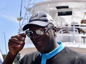 Mancing Mania Michael Jordan, Dapat Ikan Raksasa