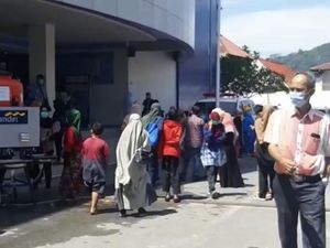 Kepanikan Warga dan Pasien Sesaat Usai Gempa M 5,2 di Padang