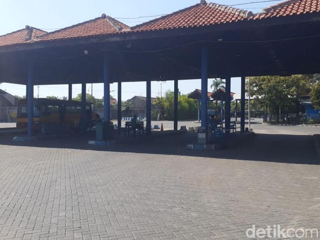 Terminal Bungurasih Beroperasi, Bus dari Pantura ke Surabaya Masih Sepi Terminal Bungurasih Beroperasi, Bus dari Pantura ke Surabaya Masih Sepi