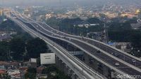 Tol Japek Ramai Lancar di Masa PSBB Transisi