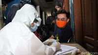 Ratusan Pedagang Pasar Leuwipanjang Jalani Rapid Test
