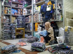 Akhirnya! Pasar Tanah Abang Beroperasi Kembali