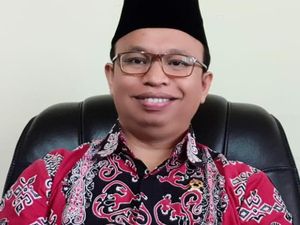 Jatuh Bangun Derman Dijadikan Buku: Dulu Cleaning Service, Kini Wakil Ketua PN