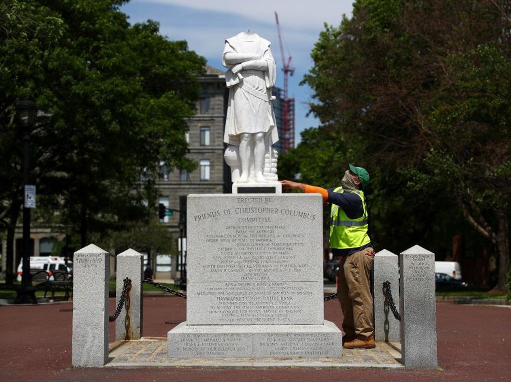 Patung Christopher Columbus di Boston Dipenggal Usai Demo Anti-rasialisme