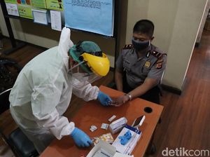 Polisi dan Pemuka Agama di Bandung Jalani Rapid Test