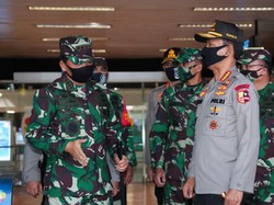 New Normal, Panglima TNI dan Kapolri Sidak Pasar Tanah Abang-Bandara