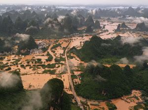 Potret Banjir di China Selatan