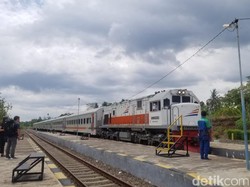 Jelang Imlek, 10 Ribu Orang Tinggalkan Jakarta Naik Kereta Api