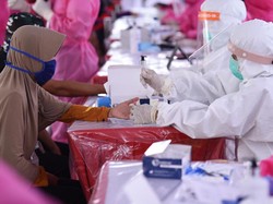 2.035 Warga Surabaya Rapid Test Massal Kemarin, 179 Reaktif