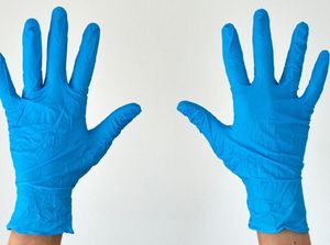 Jangan Asal Sentuh Benda Publik di New Normal, Sedia Sarung Tangan! Jangan Asal Sentuh Benda Publik di New Normal, Sedia Sarung Tangan!